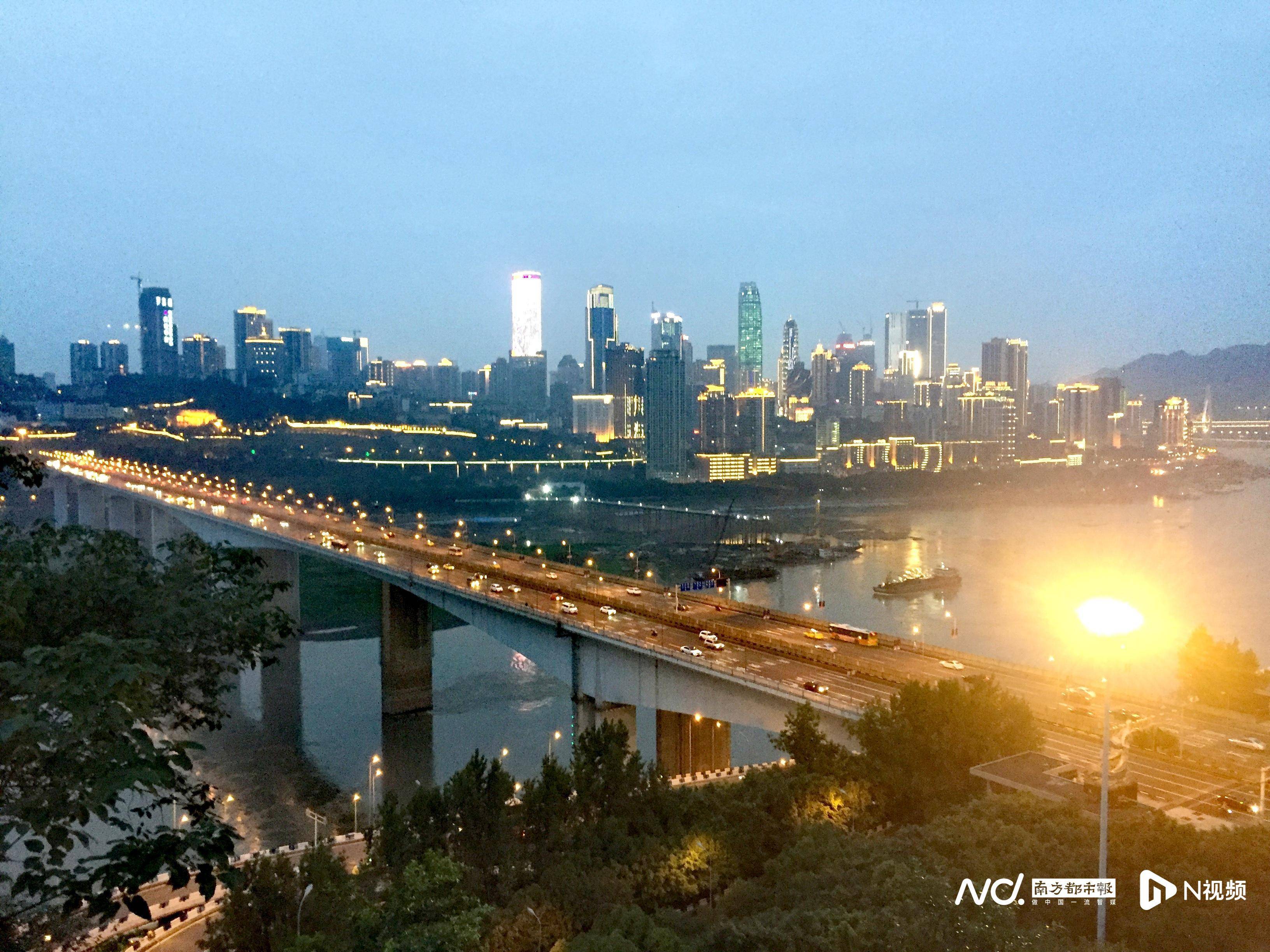 皇冠信用网登2代理_解码中国经济第四城：重庆主城区十年卖房面积相当于5个澳门