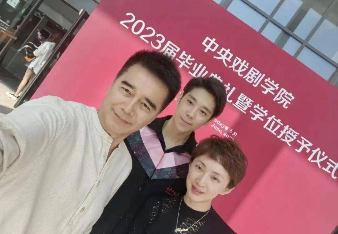 皇冠信用盘代理出租_何晴去世：一代美人离去皇冠信用盘代理出租，古今多少事，都付笑谈中