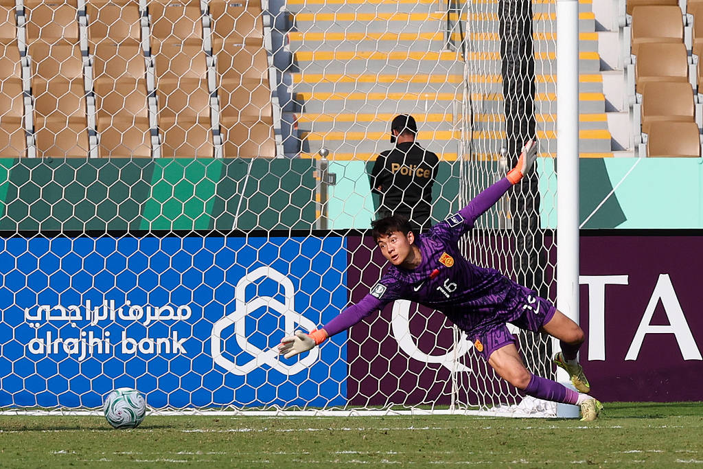 皇冠代理登3_央视曝U23国足门将李昊身价2000万 三支中超争冠队有意买入