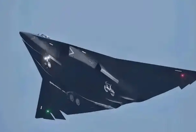 皇冠信用网怎么开户_中美暗中“试飞”皇冠信用网怎么开户，六代机竞赛已经开始