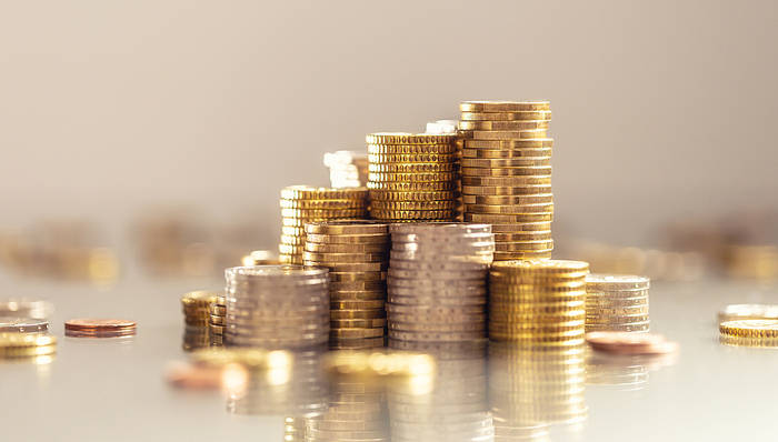 欧洲杯代理出租 _沪指盘中一度刷新逾十年新高欧洲杯代理出租 ，沪深两市成交额突破3万亿元